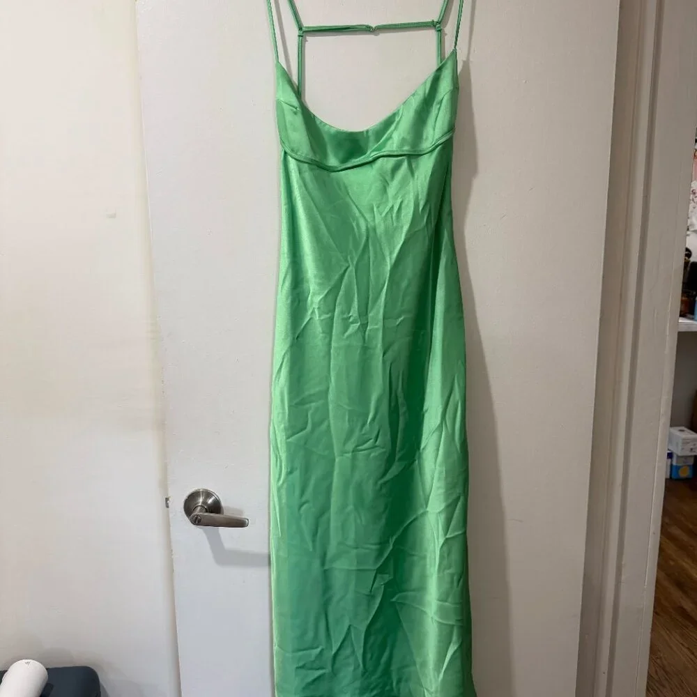 💚 ZARA Satin Slip Dress – Bloggers’ Favorite – Brand New with Tags 💚 - Picture 3 of 12